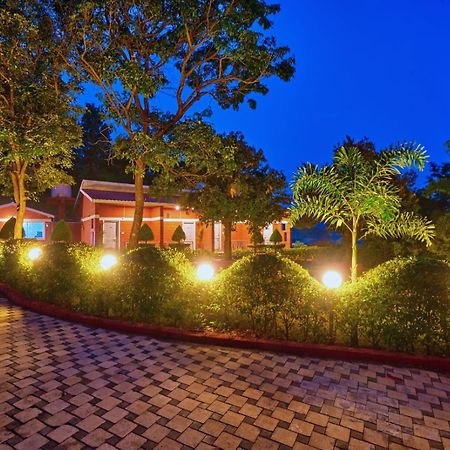 Serenity Resort Panhāla Εξωτερικό φωτογραφία