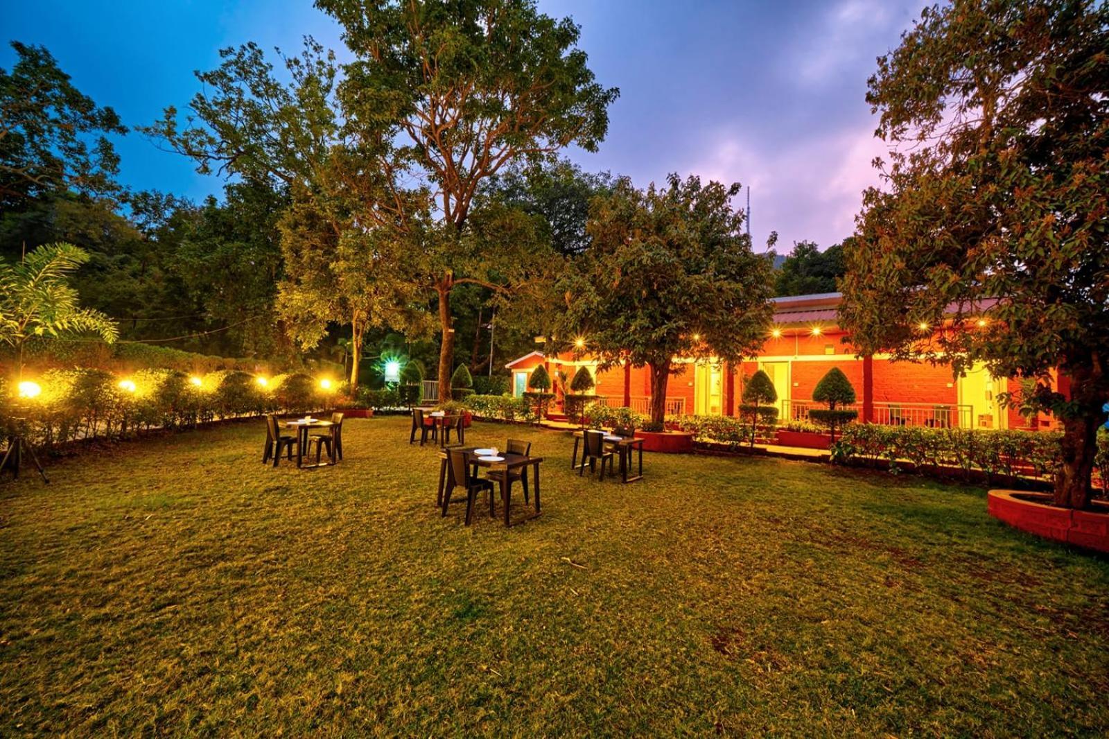 Serenity Resort Panhāla Εξωτερικό φωτογραφία