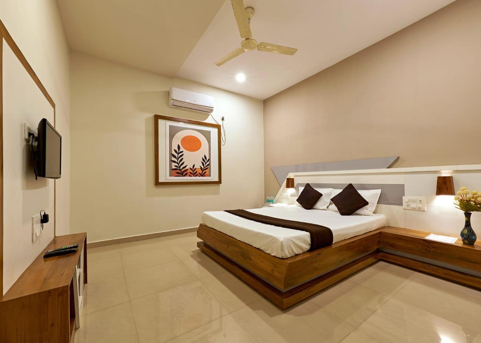 Serenity Resort Panhāla Εξωτερικό φωτογραφία