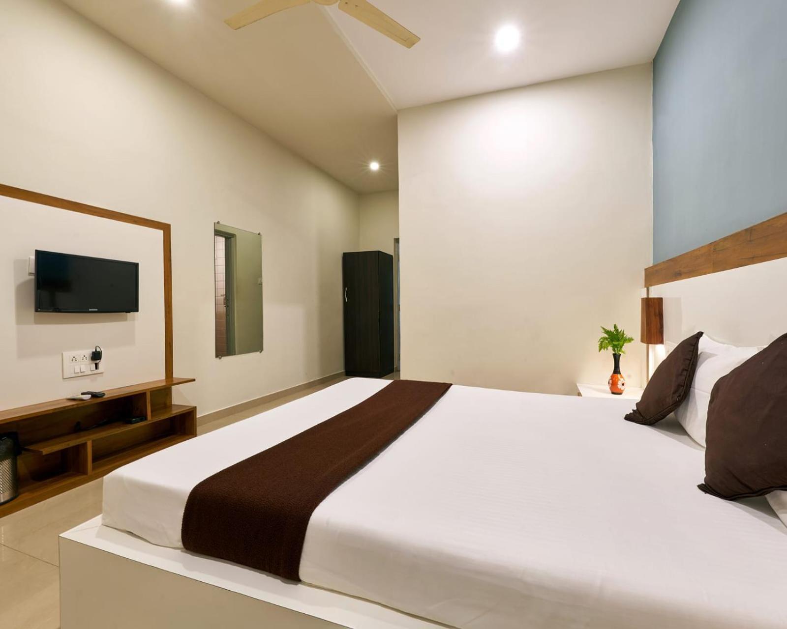 Serenity Resort Panhāla Εξωτερικό φωτογραφία